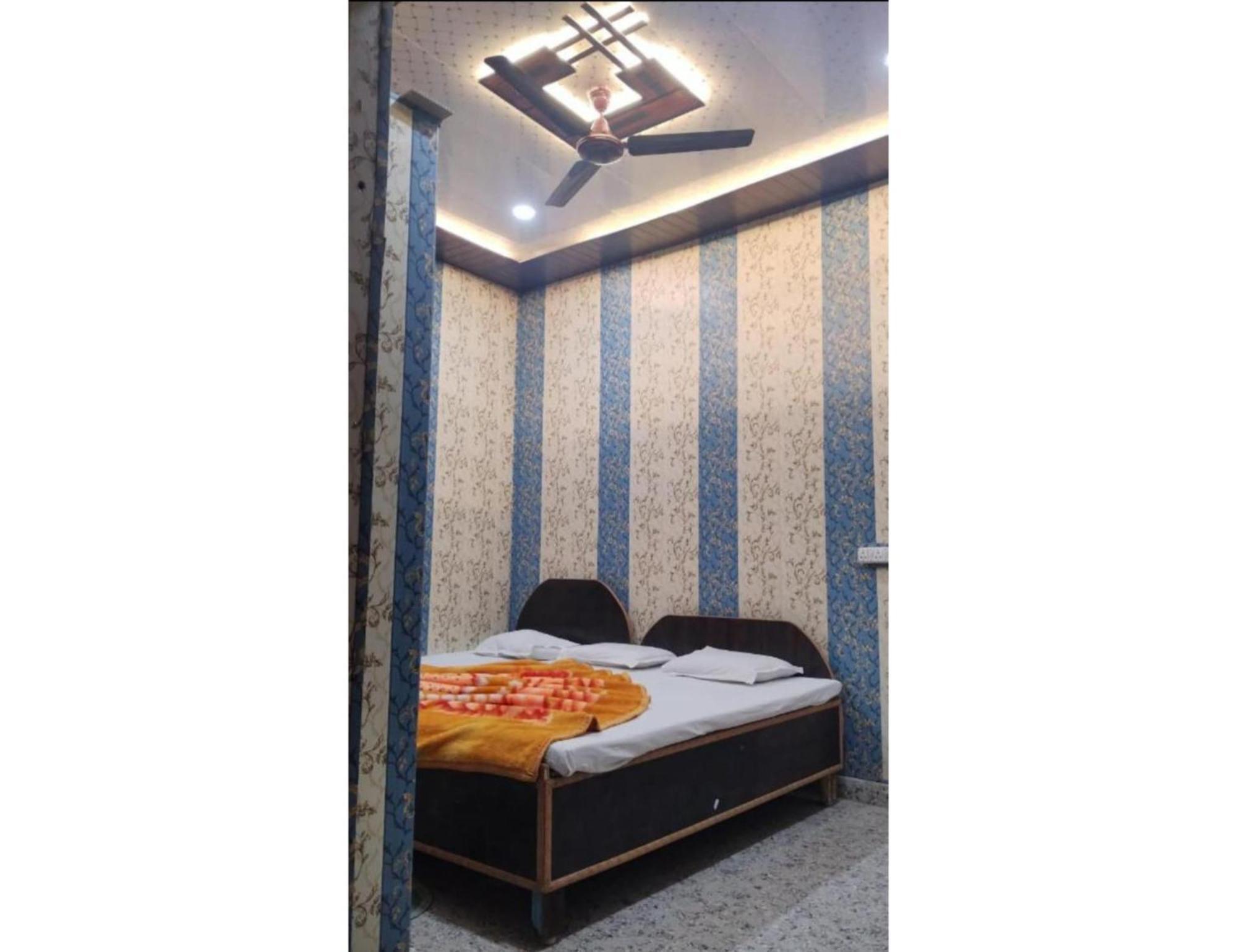 Guest house Radha Krishna Niwas Varanasi